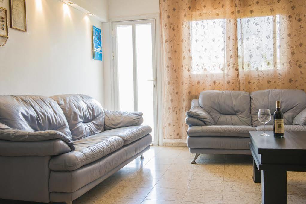 Yaakov'S Apartment Migdal Ha'Emeq Экстерьер фото